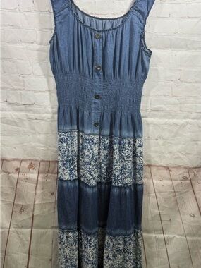 Non-Branded Blue Tiered Sleeveless Maxi Dress Womens Size Medium (READ)